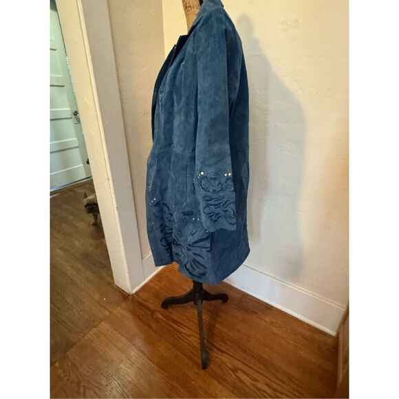 Beautiful Teal Suede Coat - Picture 2 of 8